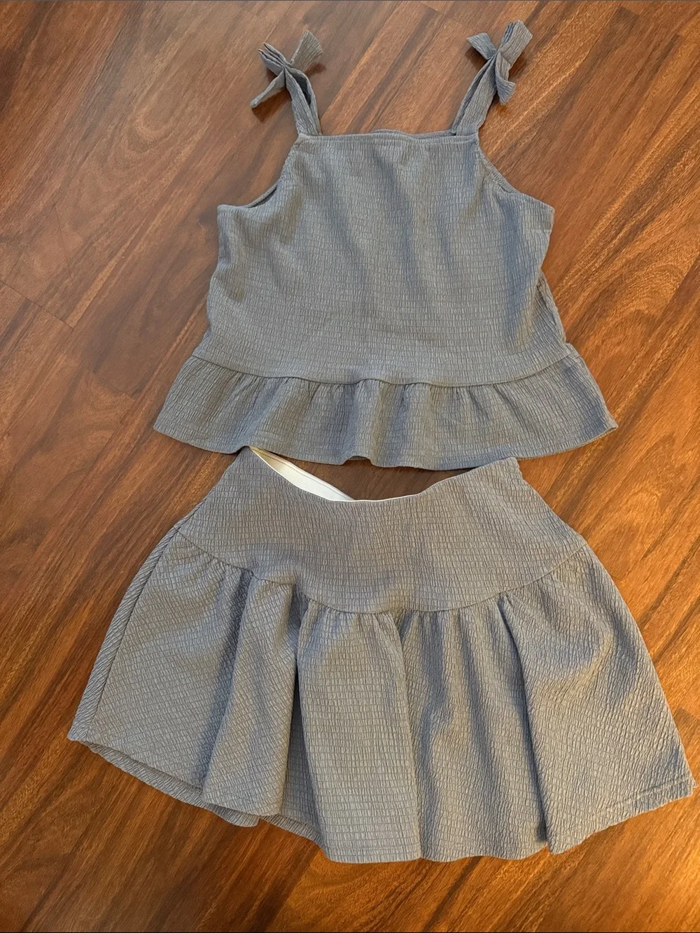 H&M Gray Tie-Shoulder Tank Top and Skirt Set